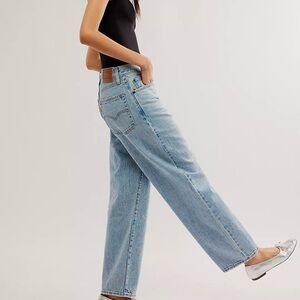Levi's High-Rise Light Blue Straight Jeans